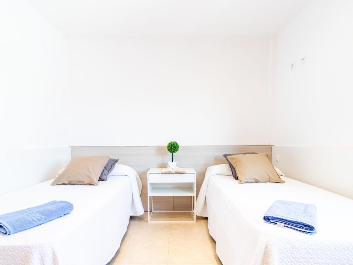 Apartment Nuvol Blau-3 Roses Extérieur photo