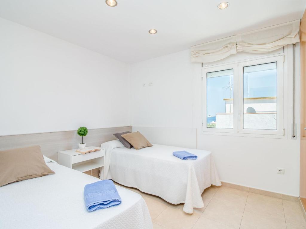 Apartment Nuvol Blau-3 Roses Extérieur photo